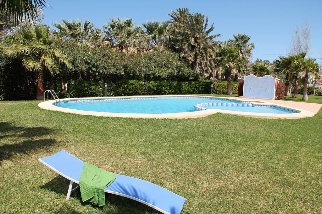 Las Olas Denia Bagian luar foto